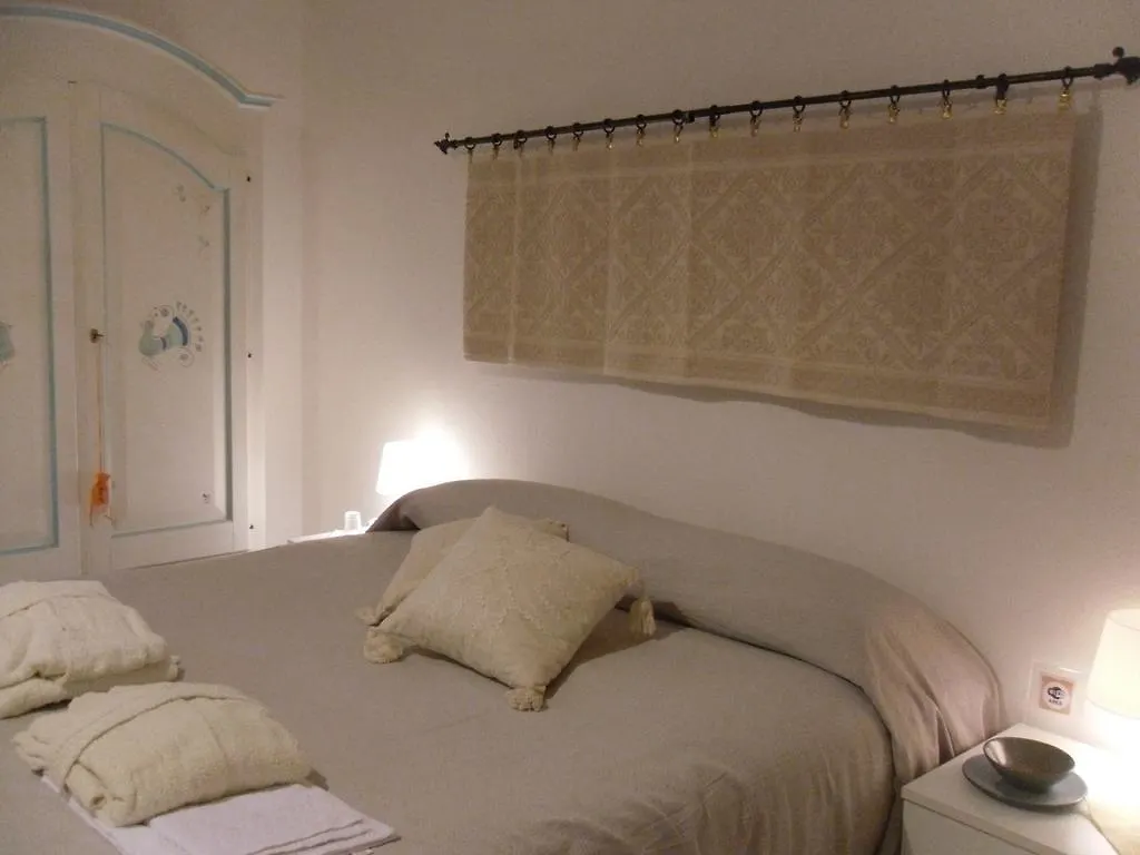 Alojamento de Acomodação e Pequeno-almoço B&B Fragus E Saboris De Sardigna Sadali
